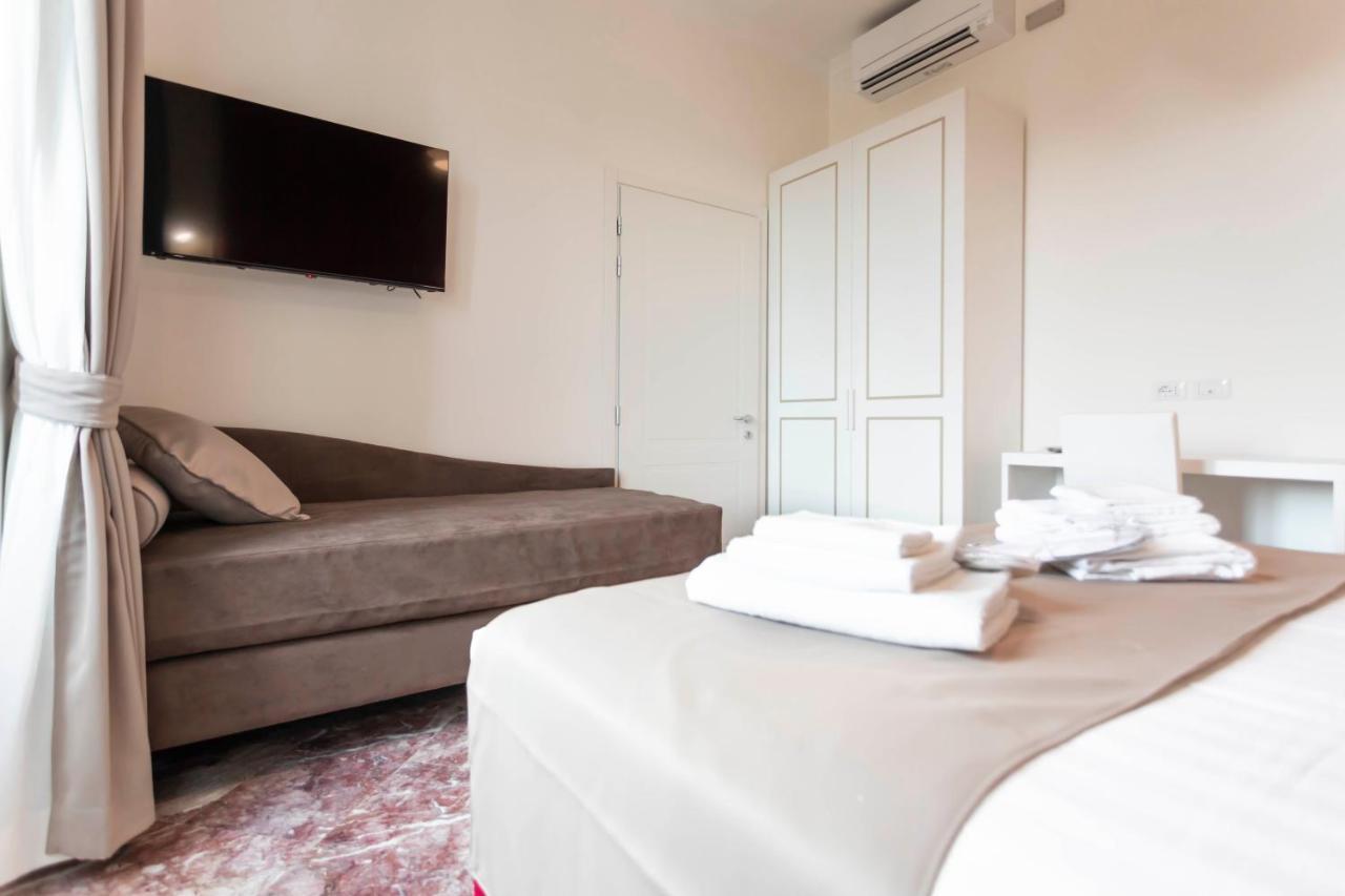 Flat 285 La 3*